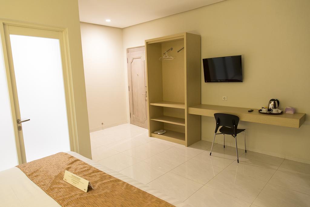 Gm253 Hotel Jembel Cameră foto