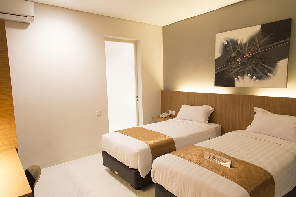 Gm253 Hotel Jembel Cameră foto